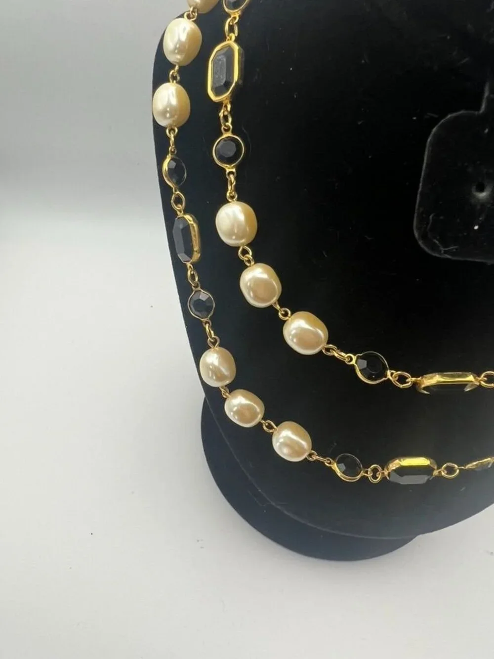 Vintage Sautoir Necklace Faux Pearl Black Glass Bezel Gold Chain Long Rope